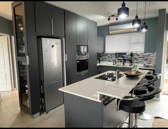 3 BEDROOM APARTMENT FOR SALE IN SUNNINGDALE